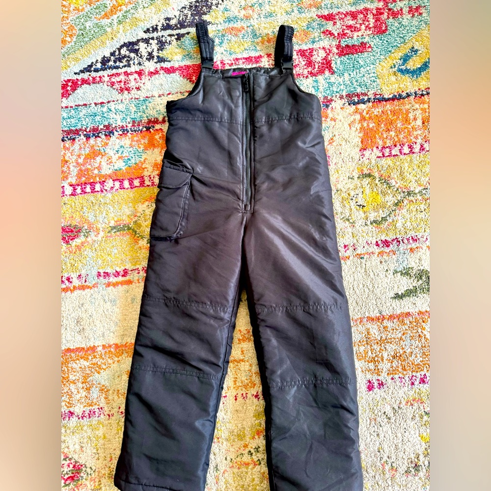 London Fog size 7/8 snow pants